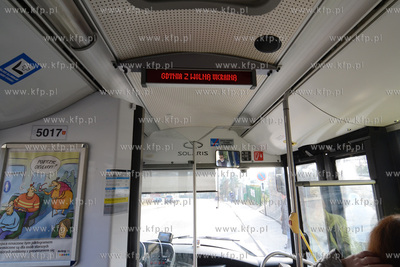 Gdynski ZKM solidaryzujac sie z Ukraina wyswietlal...