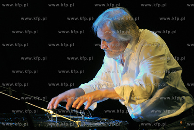 Gdanski Teatr Szekspirowski. Gdansk. Koncert Olo Walicki...