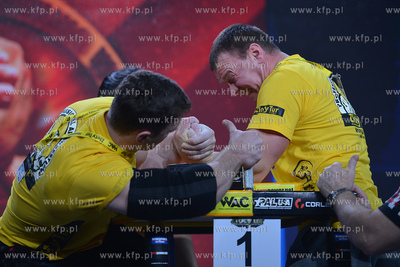 Hala Sportowo - Widowiskowa w Rumi. XV edycja Pucharu...