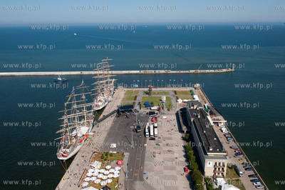 Tall Ships' Races 2009 w Gdyni z lotu ptaka. Zlot Wielkich...