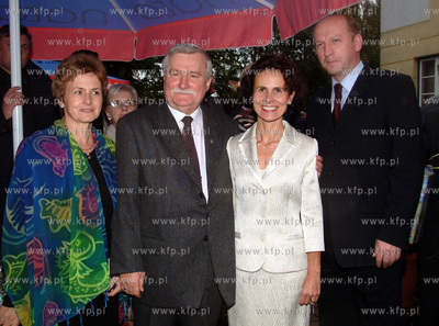 60 - te urodziny Lecha Walesy.Wsrod zaproszonych gosci...