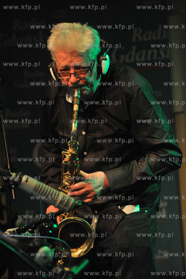 Jazzman Przemek Dyakowski koncertowo swietowal 80 urodziny...