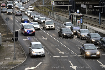 Gdańsk. Węzeł Okopowa. Korek samochodowy na  ul....
