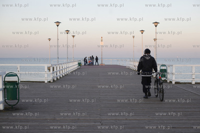 Molo w Gdansku Brzeznie.
12.11.2011
fot. Krzysztof...