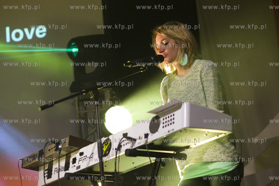 Gdańsk. Sala BHP Stoczni Gdańskiej. Koncert chrześcijańskiego...