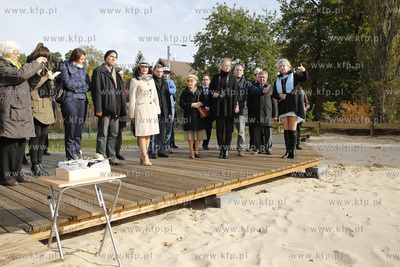 Uroczystośc otwarcia sztucznej wydmy na terenie Stacji...