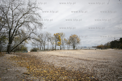 Dziura Wstydu między Domem Zdrojowym a plażą w Gdańsku...