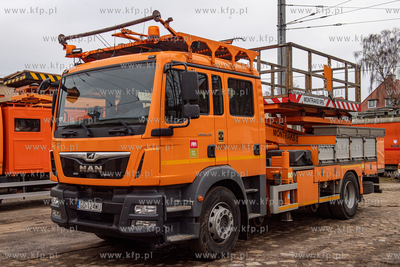 Zajezdnia tramwajowa Wrzeszcz. Pojazd techniczy.  MAN...