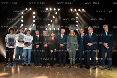 Zespół Szkół Łączności w Gdańsku. Gala kończąca...