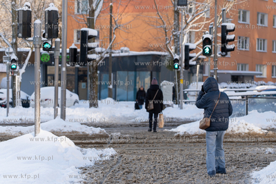 Zima w Gdańsku. Morena, przejśxie dla pieszych na...