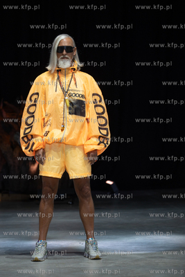 Pokaz mody i bursztynu AMBER Vibes podczas międzynarodowych...