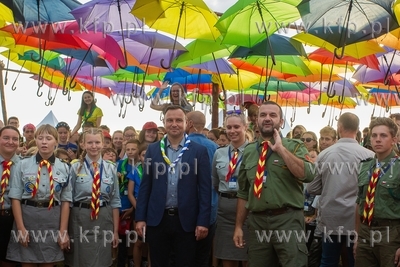 Prezydent Andrzej Duda odwiedził harcerzy na Zlocie...