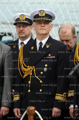 Port wojenny Oksywie w Gdyni. Przekazanie dowodzenia...