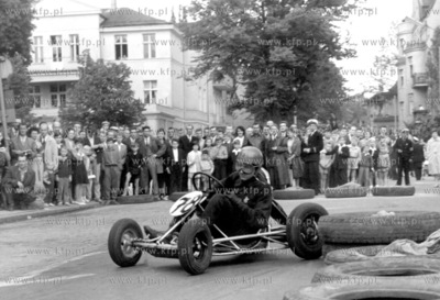 Wyscigi gokartow na ulicach Sopotu. 1969 Fot. Zbigniew...