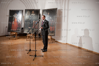 Gdansk. Muzeum Narodowe, oddział Sztuki Dawnej. Uroczystosc...