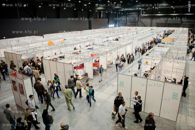 Gdansk Letnica. Centrum konferencyjno-wystawiennicze...