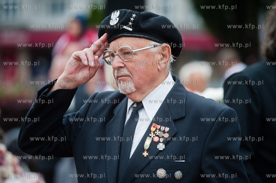 Gdynia. Centralne uroczystosci obchodow Swieta Wojska...