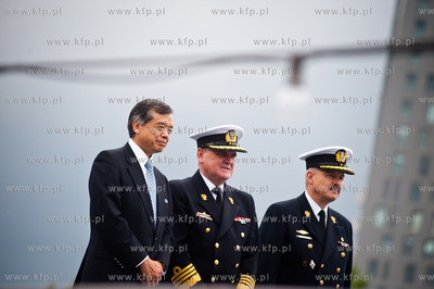 Gdynia. Nabrzeze Pomorskie. Historyczny niszczyciel...