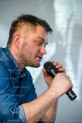 Gdansk. Galeria O Tu. Wernisaz wystawy zdjec pt. Sybera...