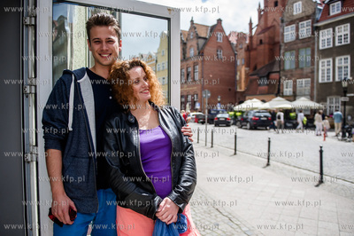 Gdansk. Galeria Bursztynu B&G. Formacja Niezywych Schabuff...