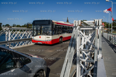 Gdańsk. Wyspa Sobieszewska. Uroczystość wbicia pierwszej...