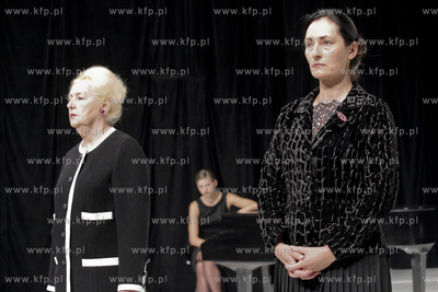 Gdansk. Teatr Wybrzeze. Prapremiera powiesci Marius...