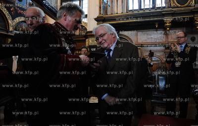 Gdansk. Dwor Artusa. Wreczenie Medali sw. Wojciecha...