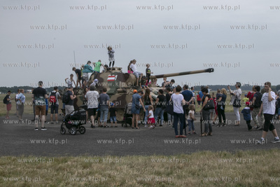 Święto 49. Bazy Lotniczej. Rodzinny Piknik Lotniczy...