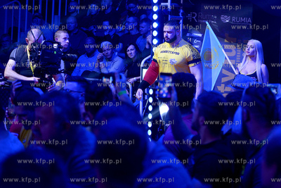 Hala Sportowo - Widowiskowa w Rumi. 50. Gala Armwrestligu...