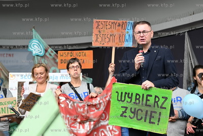 Marsz dla Zdrowia Psychicznego #poGodność i okazania...