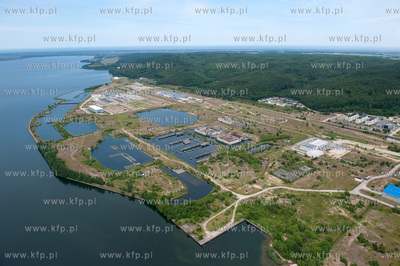 Ruiny Elektrowni Jadrowej w Zarnowcu 22.06.2009 fot....