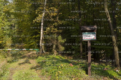 Łężyce. Trójmiejski Park Krajobrazowy. Tablica...