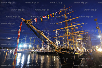 Gdynia, zlot zaglowcow "The Tall Ships' Races 2009"....