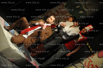 Gdansk, Teatr Wybrzeze, Czarna Scena. Proba medialna...