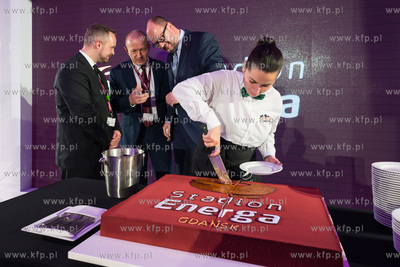 Uroczyste podpisanie umowy sponsorskiej oraz nadania...