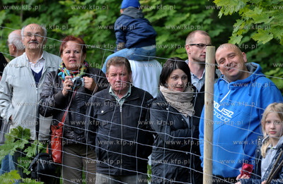 Wyburzanie Mostku Weisera Dawidka na gdanskiej Strzyzy....
