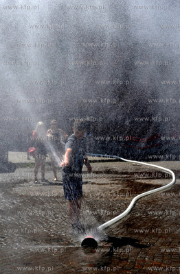 Na Targu Weglowym Gdanska Infrastruktura Wodociagowa...