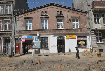 Gdansk. Dolne Miasto. Remont i przebudowa ulicy Lakowej....