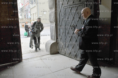 Otwarcie dla zwiedzajach wystawy "Metafora i rzeczywistosc...