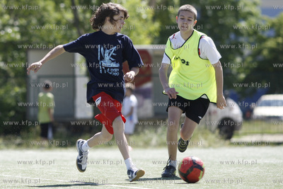 Boisko Zespolu Szkol Ogolnoksztalcacych nr 8 przy ul....