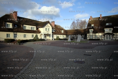 Gdansk Oliwa. Dwor Oliwski, w ktorym bedzie mieszkac...