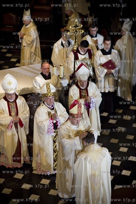 Katedra Oliwska. Uroczystość konsekracji bp. nominata...