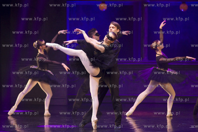 Włoska noc. Gala Sylwestrowo-noworoczna. Nz. balet.
31.12.2016
fot....