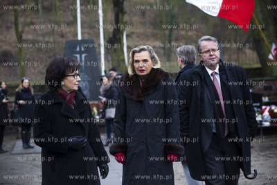 Cmentarz Garnizonowy w Gdańsku.  Minister Anna Maria...