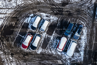 Parking strzeżony przy kościele św. Brygidy w Gdańsku.
07.01.2023
fot....