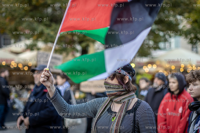 Długi Targ w Gdańsku.  Trójmiasto Przeciw Ludobójstwu...