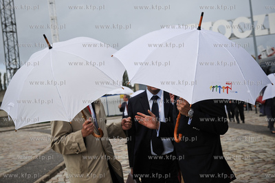 Gdansk. Plac Solidarnosci. Wizyta Komitetu Stalych...