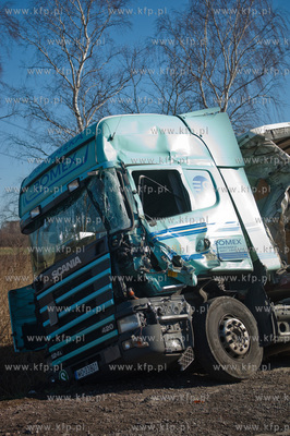Bogatka. Smiertelny wypadek drogowy z udzialem samochodu...