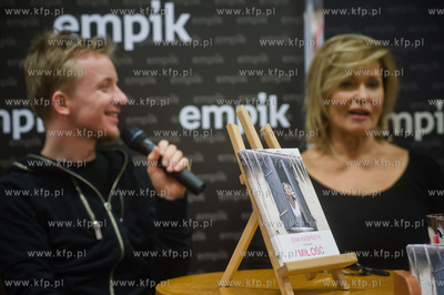 Gdansk. Salon Empik w C.H. Galeria Baltycka. Spotkanie...