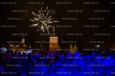 Zabawa sylwestrowa na Targu Weglowym w Gdansku.
31.12.2014
fot....